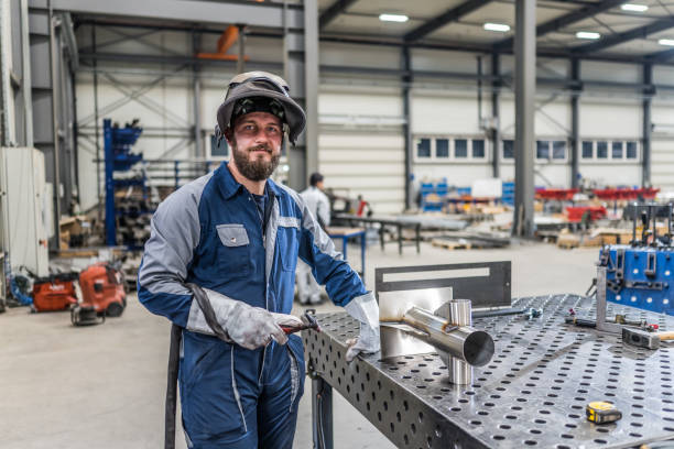  Farmington, IL Welder Pros